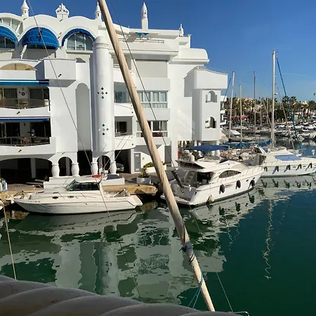 Apartment Piso Islas C111 *